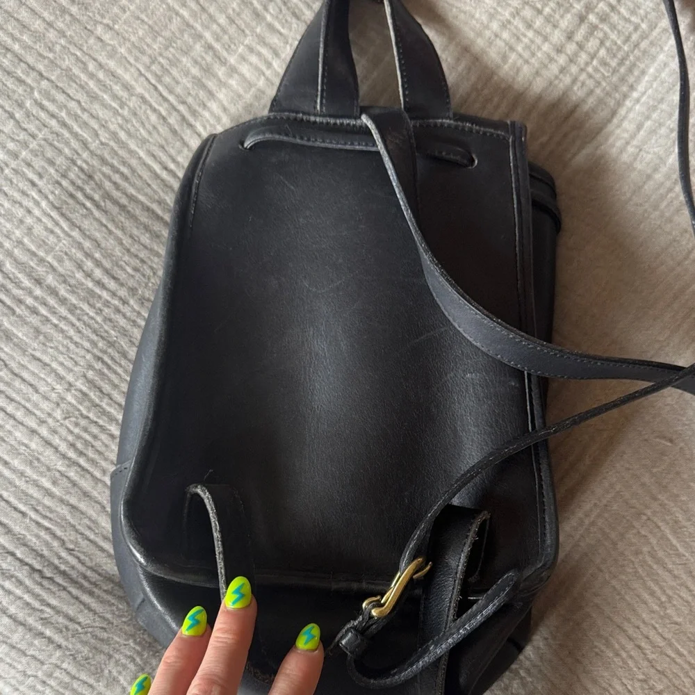 Vintage 1990s coach Black Leather Women's Backpack